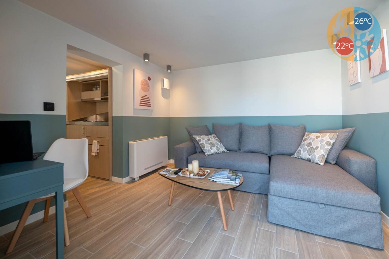 Villa Vesta Retire - Kalamata Mediterranean Villas 外观 照片