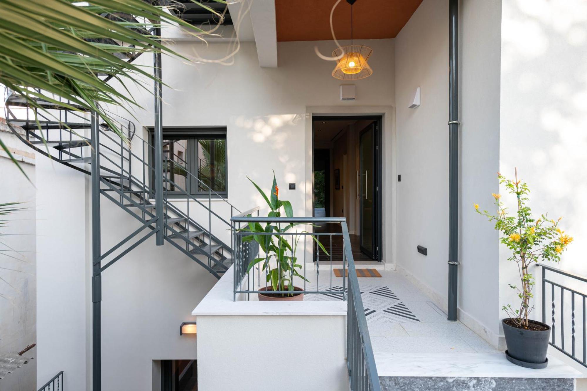 Villa Vesta Retire - Kalamata Mediterranean Villas 外观 照片
